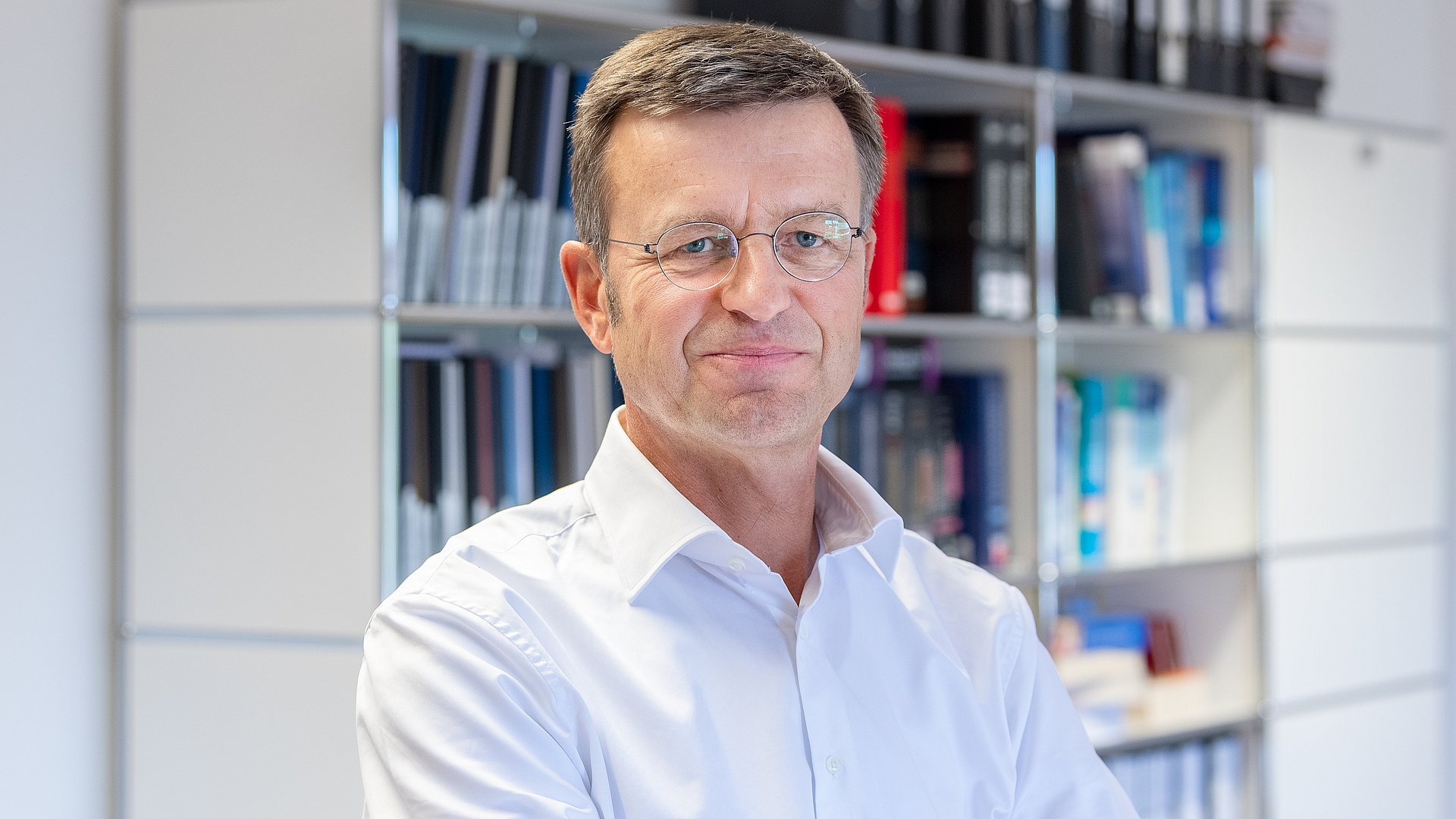 Prof. Stefan Engelhardt