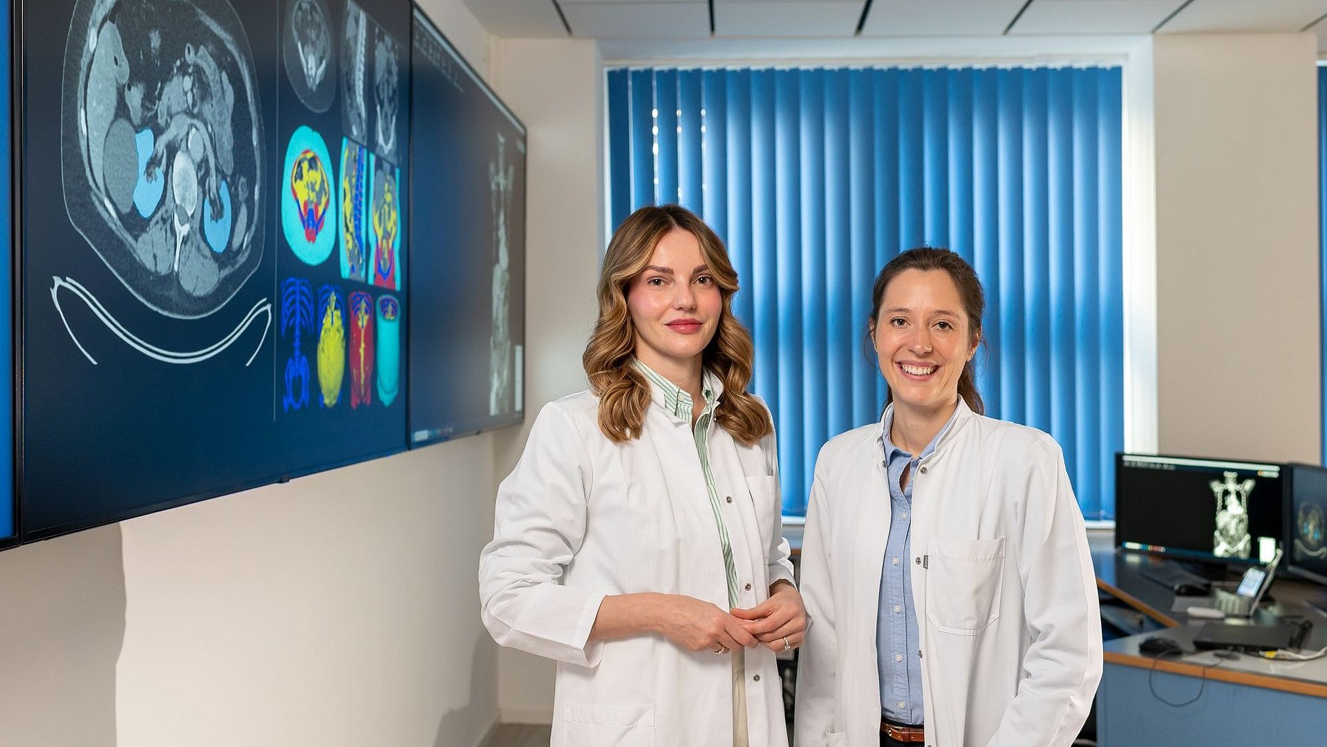 Dr. med Lisa Steinhelfer und Dr. Friederike Jungmann