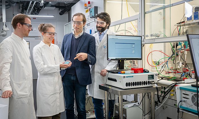 Prof. Nicolas Plumeré and his team