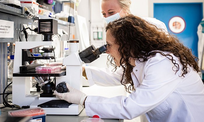 PD Dr. Jennifer Altomonte