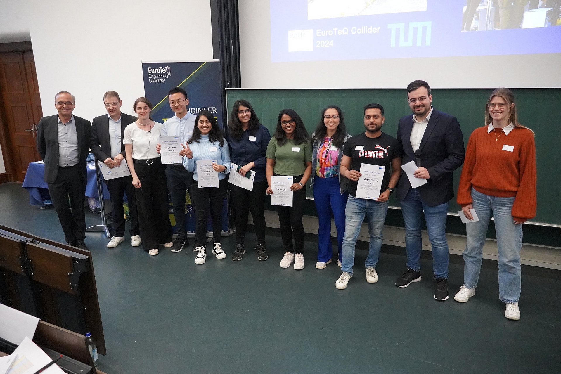 Gruppenfoto des Teams „Circularity Hub“ beim EuroTeQ Collider.