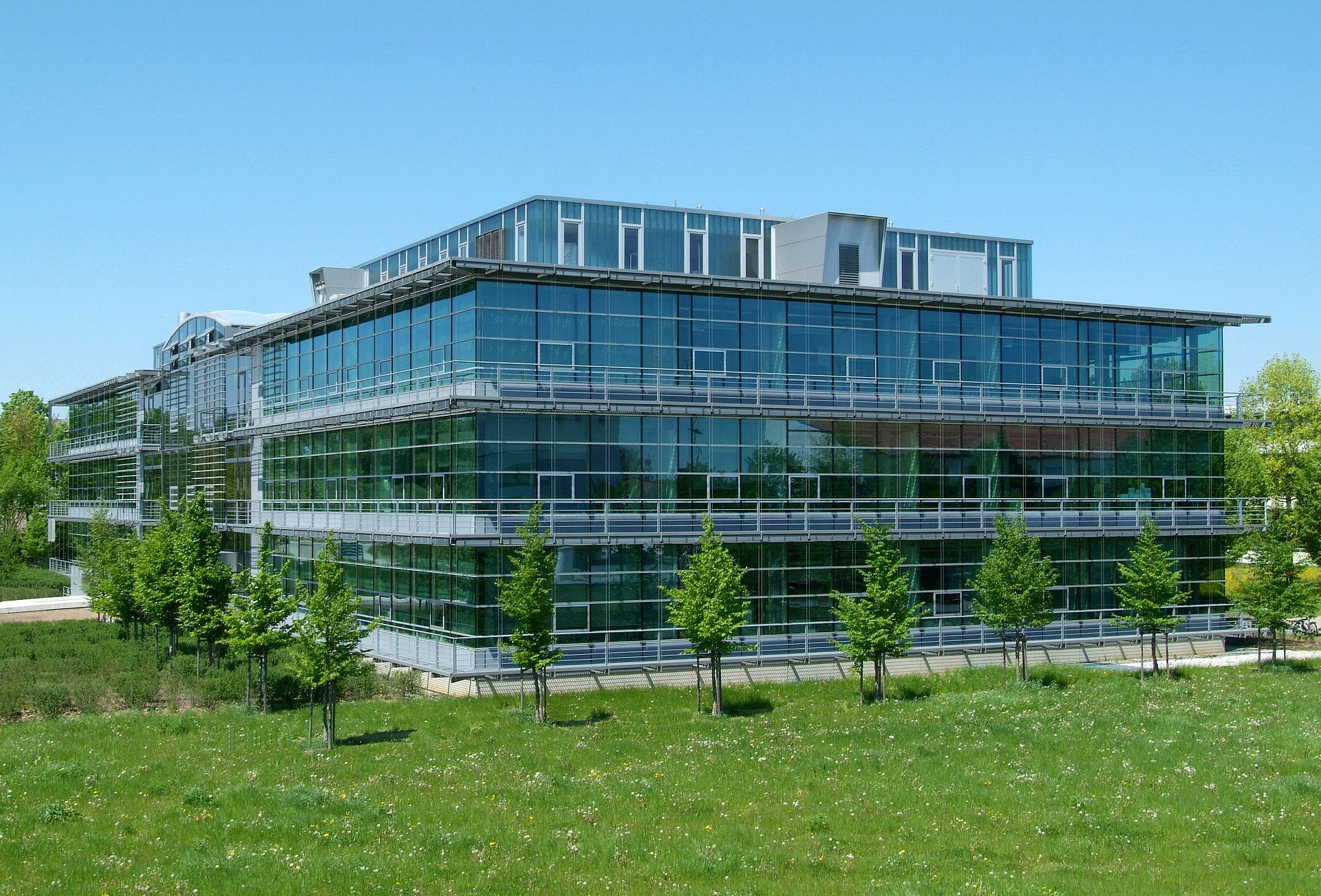 Das Else Kröner-Fresenius-Zentrum für Ernährungsmedizin (EKFZ) am Campus Weihenstephan der TUM. (Foto: U. Benz/ TUM)