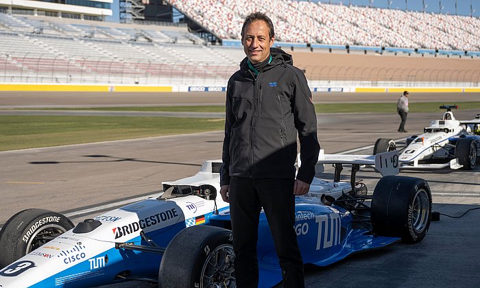 Prof. Markus Lienkamp glaubt an die Zukunft des autonomen Motorsports.