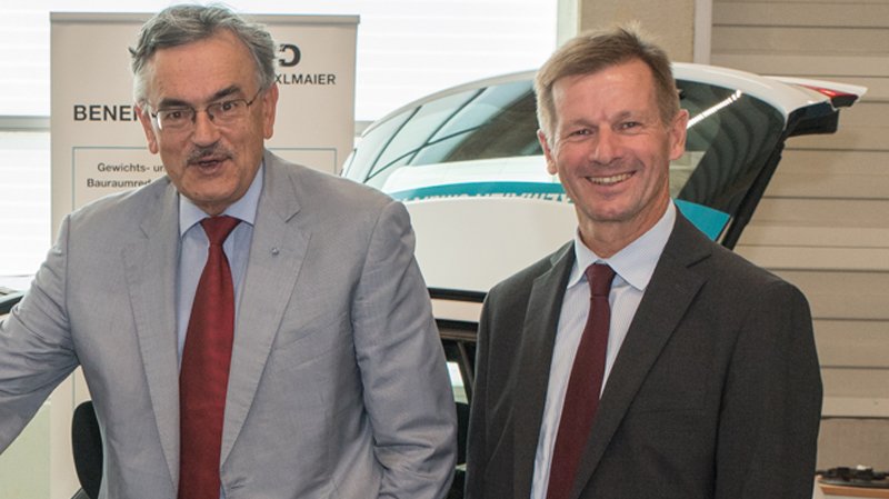 TUM-Präsident Wolfgang A. Herrmann (li.) und Dr. Martin Gall, Chief Technology Officer bei DRÄXLMAIER.
