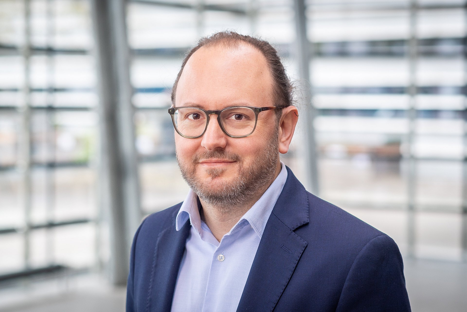 Can Dincer, Professor für Sensors and Wearables for Healthcare gibt Einblicke in seine Forschung.