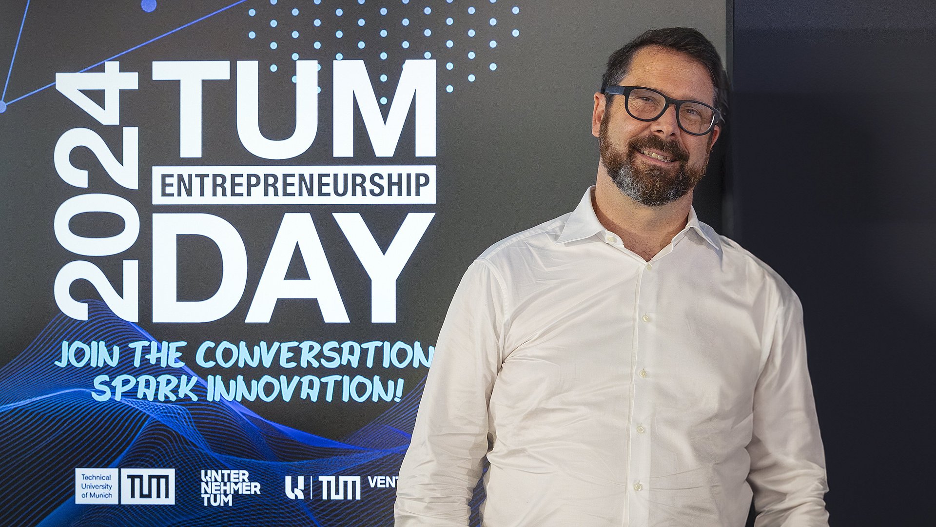 Professor Alexander Pretschner