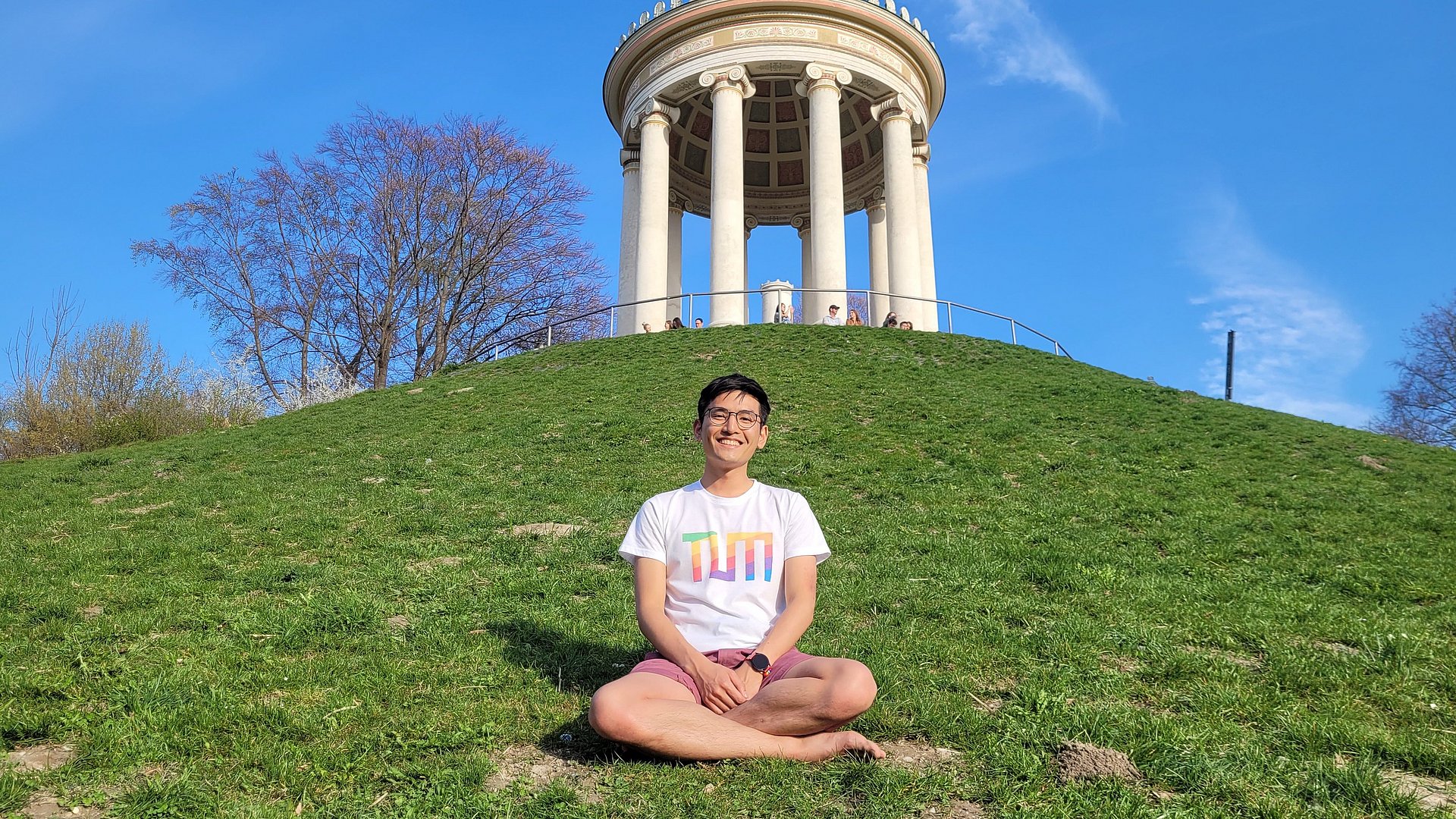 Thomas Nguyen, the student Diversity & Queer representative at TUM.