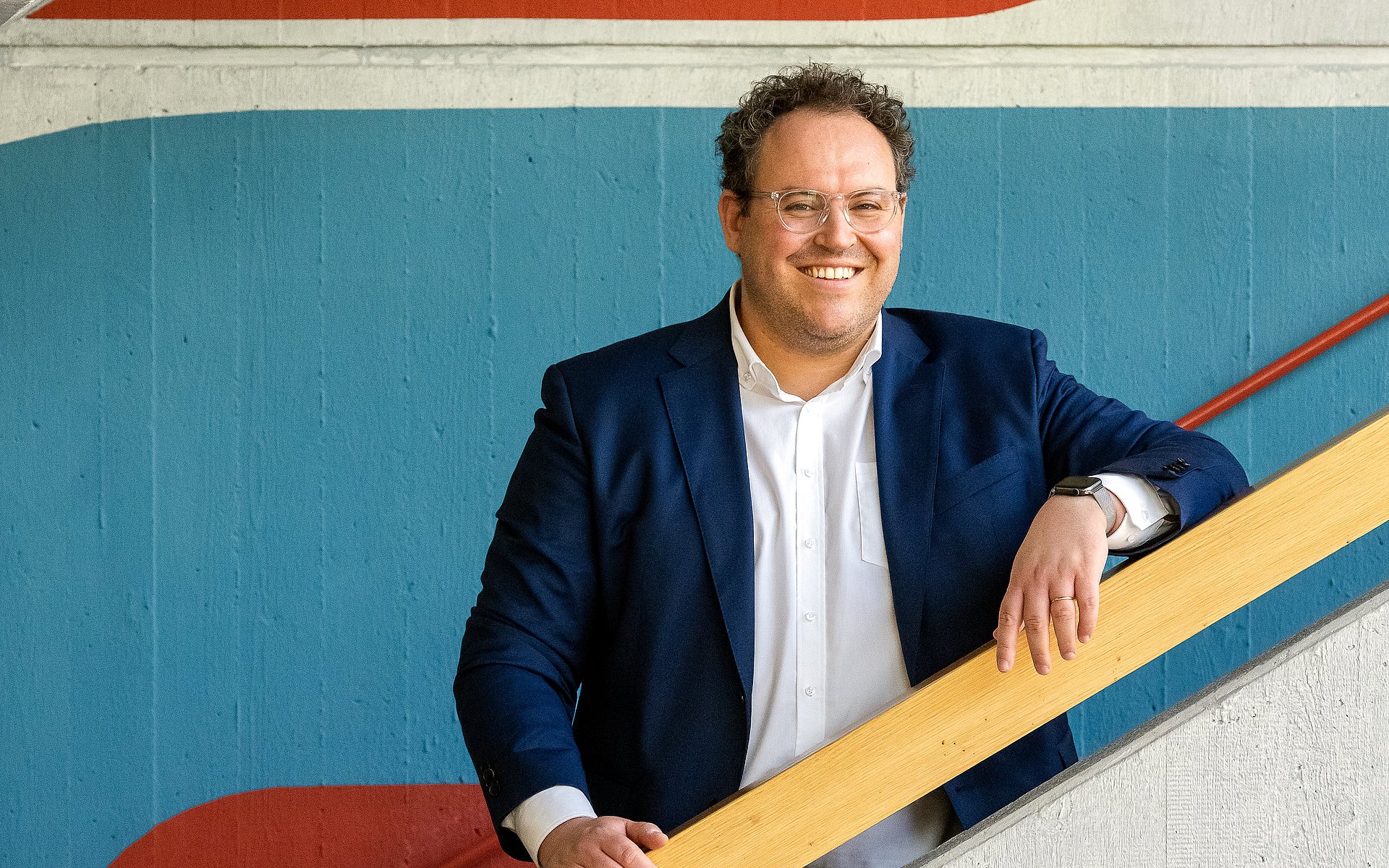 NewIn: Prof. Julian Grünewald.