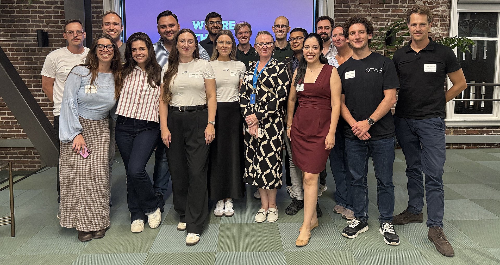 group picture of people 