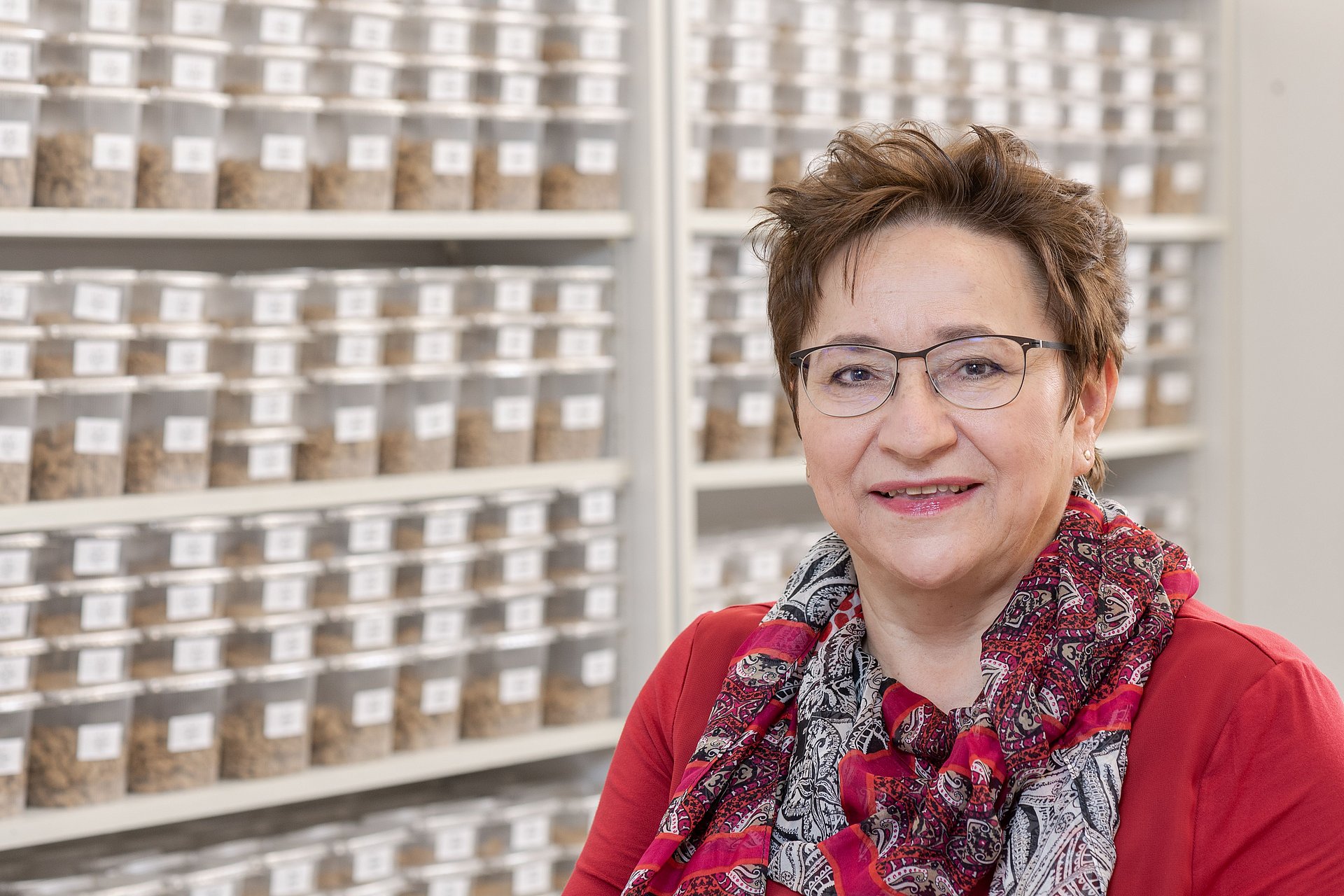 Ingrid Kögel-Knabner has received the German Environmental Award for her soil research. 