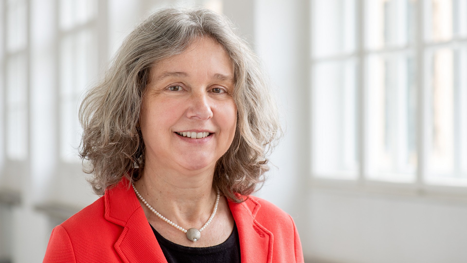 Prof. Brigitte Helmreich