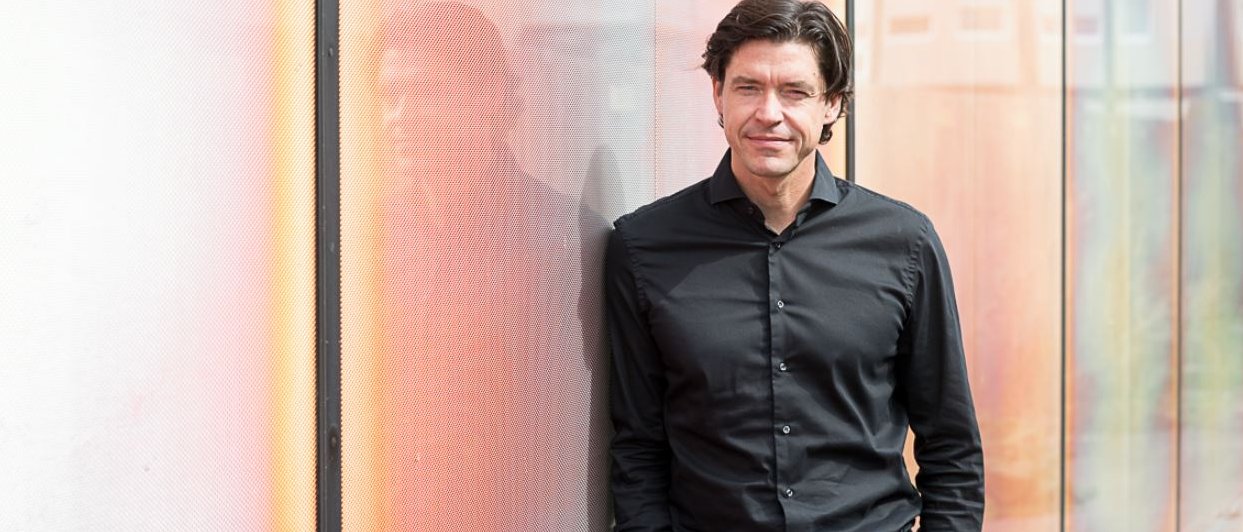 Professor Hendrik Dietz