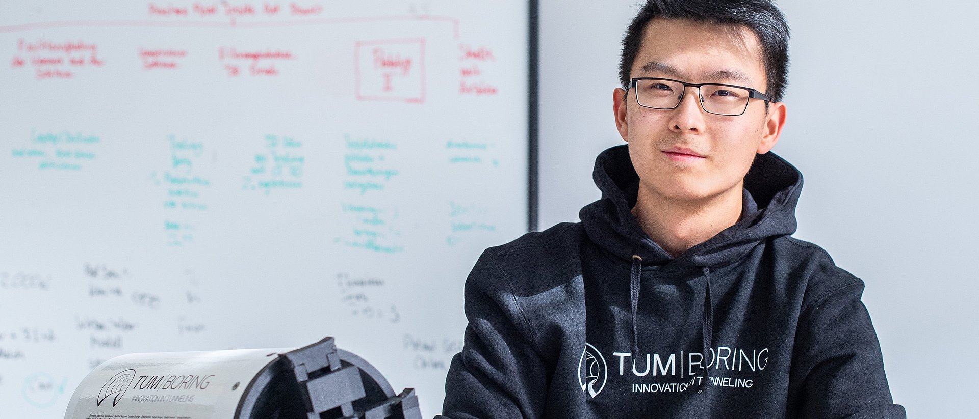Informatik-Student Haokun Zheng ist einer der Teamleiter bei TUM Boring.